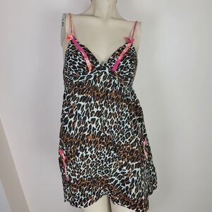 Betsey Johnson Y2K cheetah print nightie/slip/baby doll lingerie.